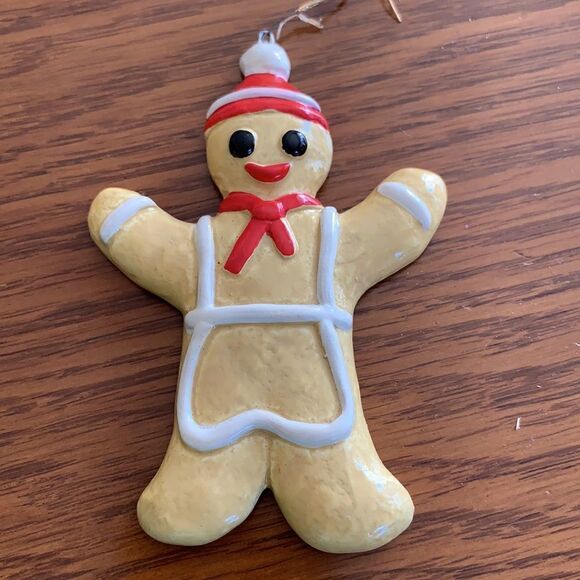 Vintage ceramic gingerbread man Christmas tree ornament - Picture 2 of 6